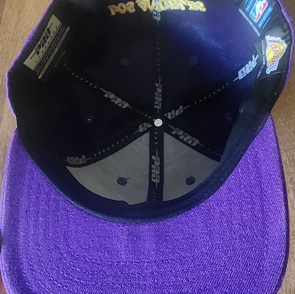 Pro Standard Purple NBA Los Angeles Lakers Wordmark/Logo Snapback Hat Cap - Picture 14 of 14